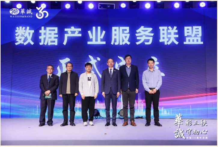 1737879703946003172.png image.png